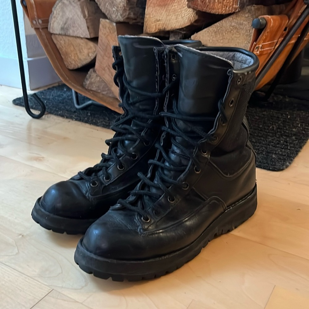 DANNER GORTEX womens size 8